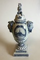 Danam Antik 
presents: 
Royal 
Copenhagen Blue 
Fluted Unique 
vase by Oluf 
Jensen Bonnesen 
Service