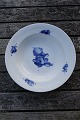Blaue Blume 
Glatt dänisch 
Geschirr. Tiefe 
Tellern 23cm