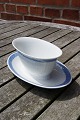 Blue Fan Danish porcelain, oval sauce bowls on 
fixed stand