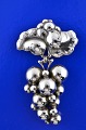 Georg Jensen Moonlight Grapes Broche 217 B