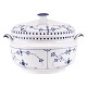 Early Royal Copenhagen blue fluted tureen. Manufactured before 1900. H: 22cm. D: 
29cm