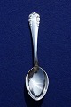 Liljekonval Georg Jensen sølvbestik, dessertskeer 
17,3cm