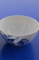 Klits Antik 
presents: 
Royal 
Copenhagen Blue 
flower curved 
Small bowl 
1551A