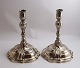 German silver candlesticks. Johan Balthasar Heckenauer Ausburg (1746-1779). A 
pair. Height 20 cm.
