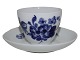Antik K 
præsenterer: 
Blå Blomst 
Flettet
Stor kaffekop 
med bemaling 
inden i #8041