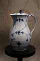 K&Co. presents: 
Antique 
Blue Fluted 
Plain chocolate 
jug from Royal 
Copenhagen , 
from 1893-1900.
RC# 1/31...
