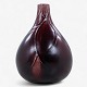 Axel Salto / 
Royal 
Copenhagen.
Løgformet 
stentøjsvase 
...