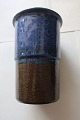 ViKaLi 
präsentiert: 
Schöne 
Vase aus 
Kähler, 
Dänemark (HAK)
Blaue Keramik
H: 12cm
In gutem 
Zutand

