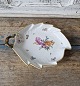 Karstens Antik 
presents: 
Royal 
Copenhagen Full 
Saxon Flower 
leaf-shaped 
dish no. 1599