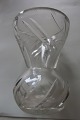 Alte Vase aus 
Krystal Glas
Mit schöner 
Dekoration im 
...