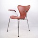 Osted Antik & 
Design 
præsenterer: 
Syverstol 
med armlæn - 
Model 3207 - 
Cognac Læder - 
Arne Jacobsen & 
Fritz Hansen
