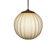 Antik K 
præsenterer: 
Art Deco 
loftslampe i 
cremefarvet 
rillet glas fra 
ca. 1940