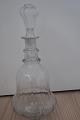 ViKaLi 
präsentiert: 
Eine 
schöne antikke 
Karaffel
Sehen Sie die 
schöne Muster 
im Glas
H: um 30cm
H: 11cm
Aus ...