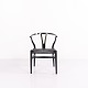 Osted Antik & Design präsentiert: CH24 Y-Stuhl in Schwarz mit Schwarzem Papiergeflecht von Hans J. Wegner