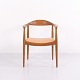 Osted Antik & Design präsentiert: The Chair Modell JH503 aus Eiche mit Pflanzlich Gegerbtem Naturleder von Hans ...