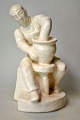Pegasus – Kunst - Antik - Design präsentiert: L. Hiort Figur eines drechselnden Töpfers, 19./20. Jahrhundert. ...