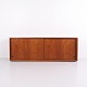 Osted Antik & Design präsentiert: Edmund Jørgensen Sideboard aus Teakholz mit Schiebetüren, 1960er-Jahre