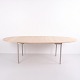 Osted Antik & Design präsentiert: Marianne und Hans J. Wegner CH 323 Ovaler Esstisch für Tranekær Furniture 2005
