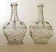 Aabenraa Antikvitetshandel präsentiert: Ein Paar norwegische Ziratflaschen. Gjøvig um 1810. H: 19,8cm