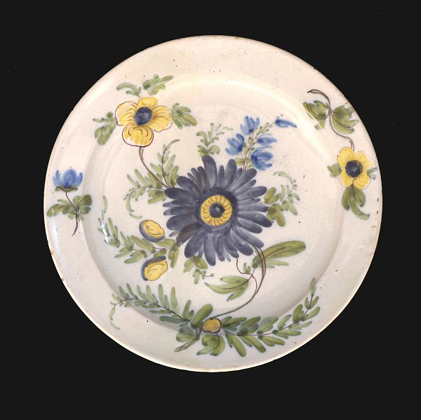 A large 18th century faience plate. Kastrup, Denmark, circa 1770. D: 34cm