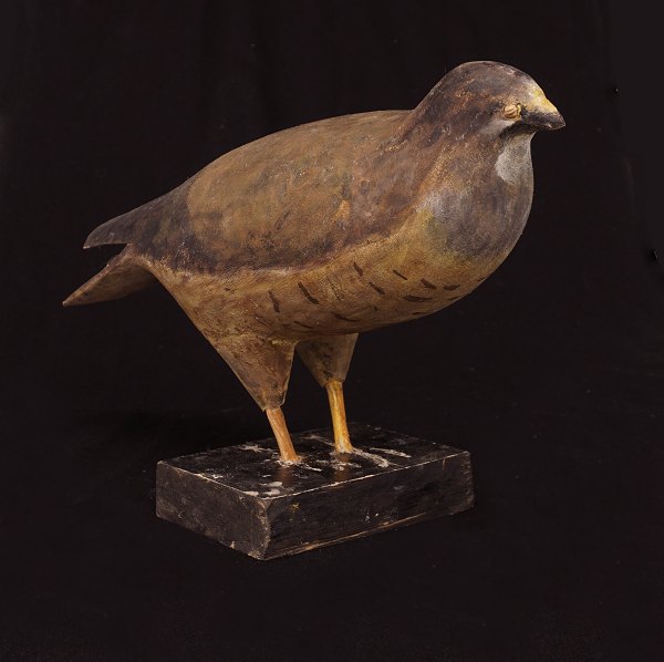 Schwedische Volkskunst: Vogel aus Holz. Ende des 19. Jahrhunderts. H: 26cm. L: 
46cm