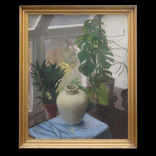 Inger Borchsenius, 1909-90, Öl auf Leinen. Stilleben mit Vase und Blumen. 
Signiert und datiert 1946. Lichtmasse: 84x66cm. Mit Rahmen: 94x76cm