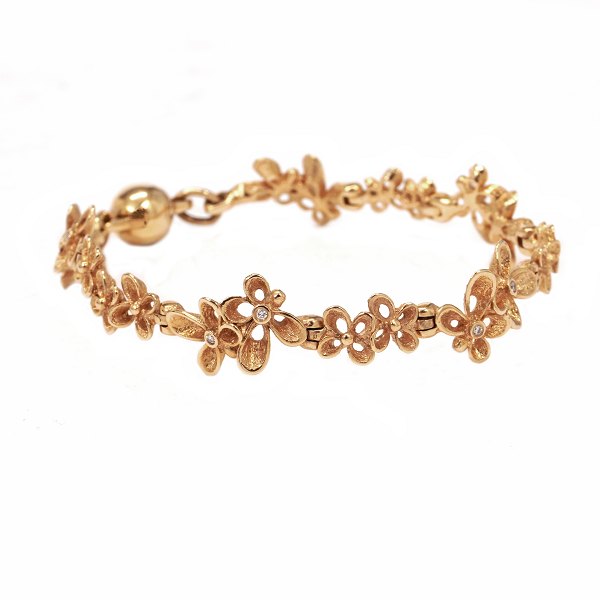 Per Borup Violina 14kt gold bracelet with 11 diamonds. L: 17,5cm