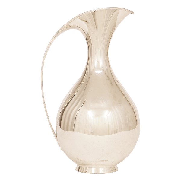 Kay Fisker Grosse 1,5L sterlingsilber Kanne aus dem Jahre 1971. H: 26,5cm. G: 
791gr