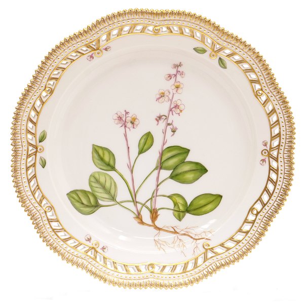 Flora Danica Platte 3527. Hergestellt von Royal Copenhagen. "Pyrola rotundifolia L.". D: 30cm